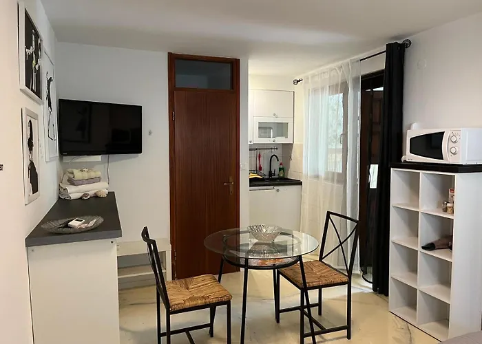 Mini Budget Пула